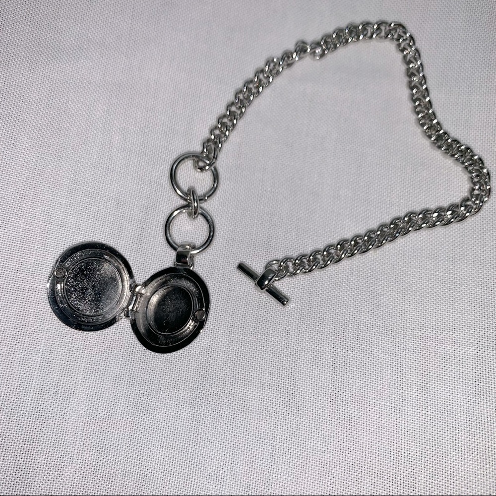 Vera Bradley locket bracelet - Picture 2 of 5